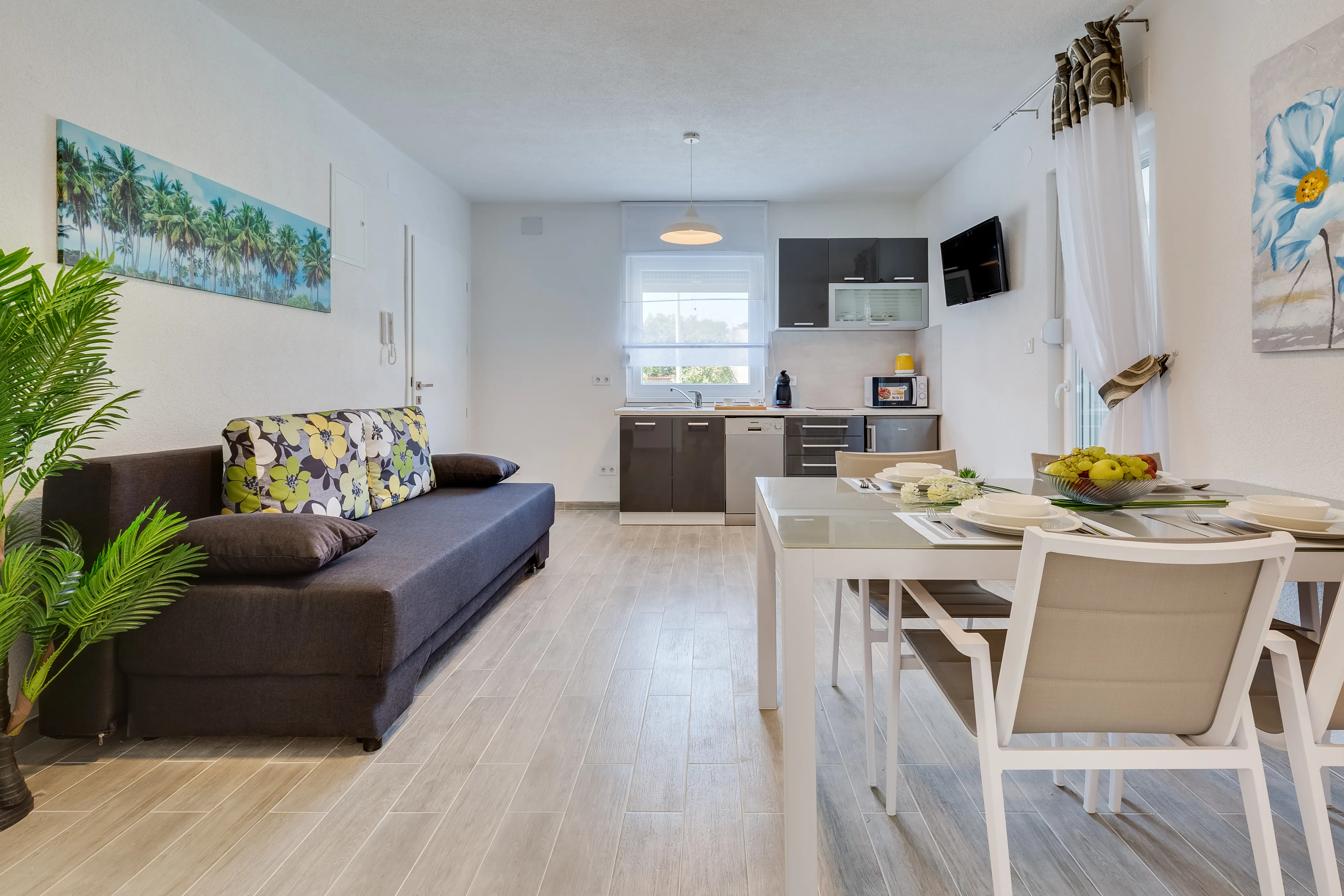 Living room of the sea view apartment