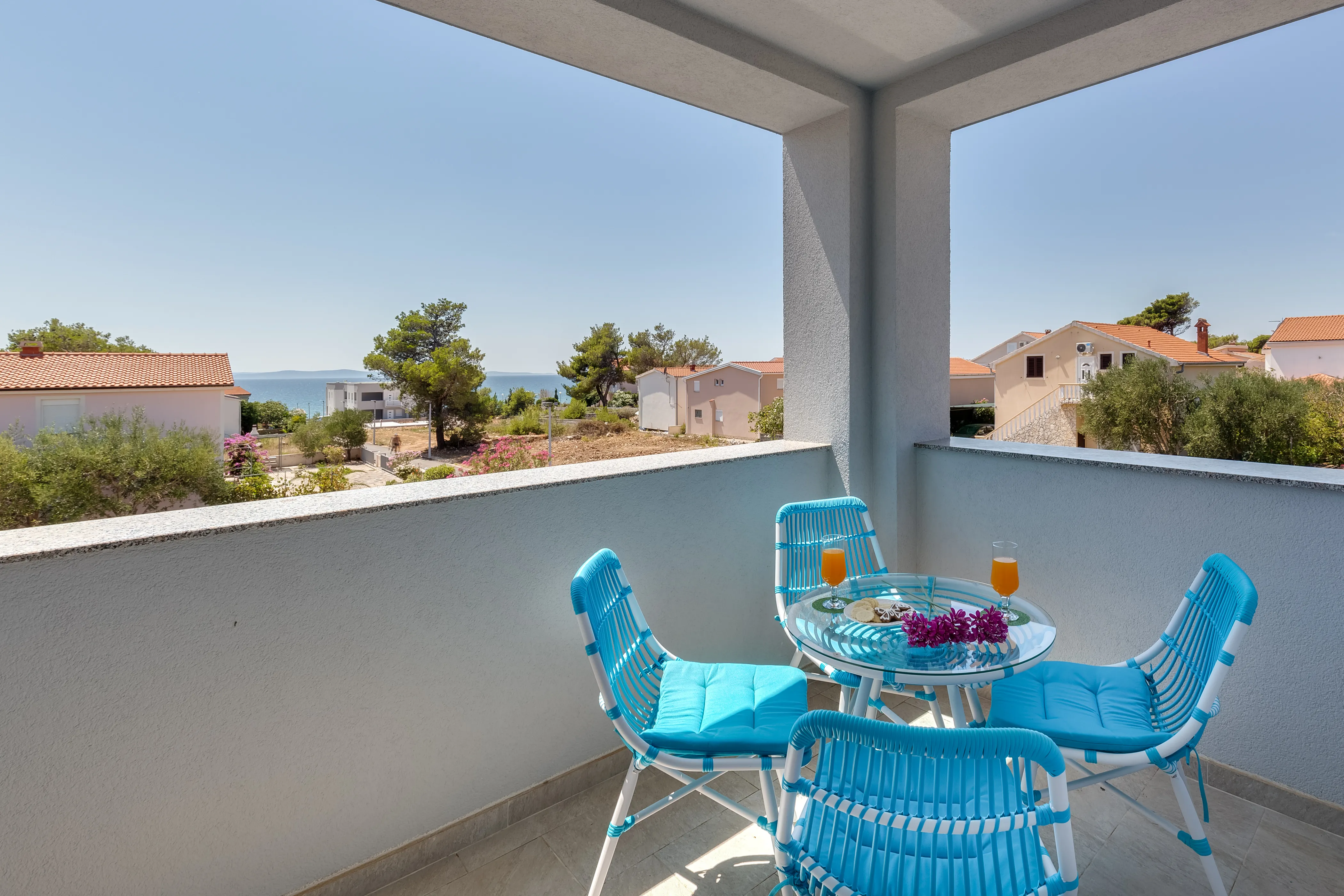 Terrace of the sea view apartment